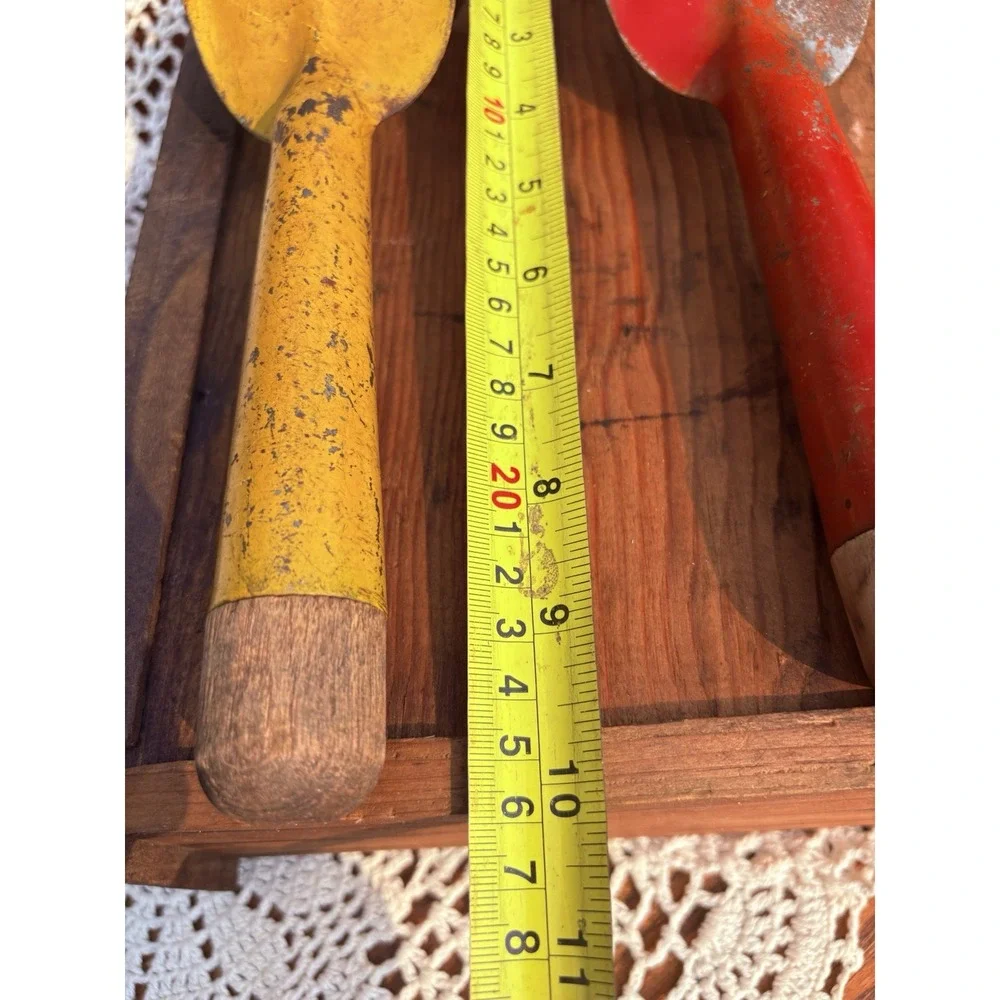 N/A vintage garden
